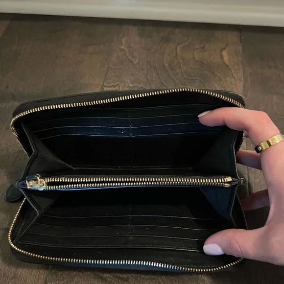 Elmore House Check & Leather Zip Around Wallet - Picture 6 of 8